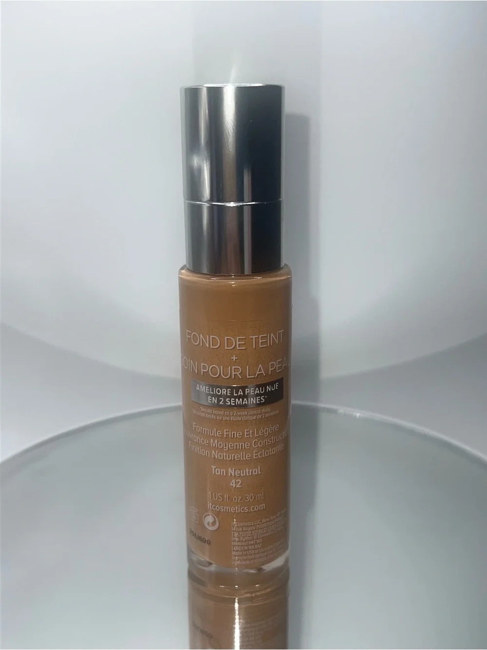 it cosmetics Your Skin But Better Foundation + Skincare — Waterlight (Cream/Tan)